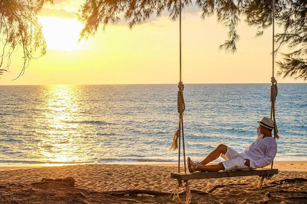 Jw Marriott Phuket Resort And Spa Mai Khao Exterior photo